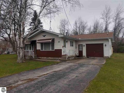 724 Augres River Dr, Au Gres, MI 48703 photo 1