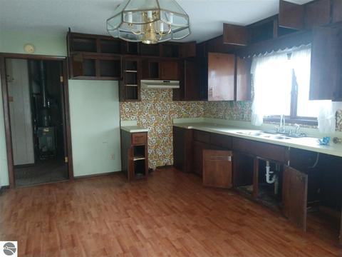 724 Augres River Dr, Au Gres, MI 48703 photo 13