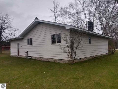 724 Augres River Dr, Au Gres, MI 48703 photo 8