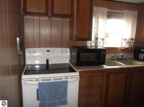 6740 Shellenbarger Rd, Hale, MI 48739 photo 11