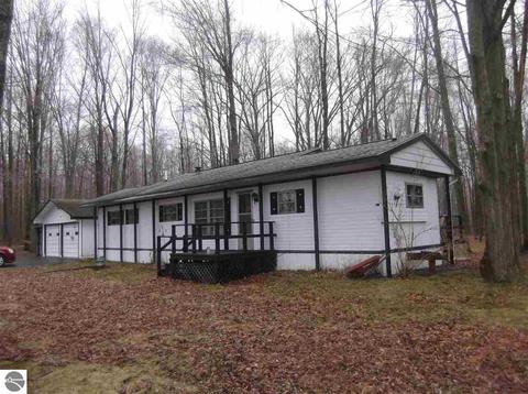 6740 Shellenbarger Rd, Hale, MI 48739 photo 1