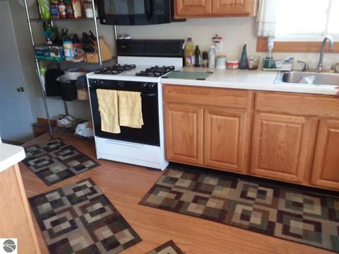 923 Richland Ave, Lupton, MI 48635 photo 16