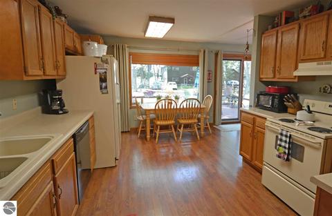 7907 Deadstream Rd, Honor, MI 49640 photo 17
