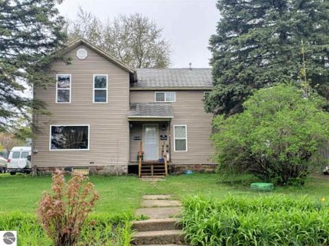 210 S St Johns St, Ithaca, MI 48847 photo 1