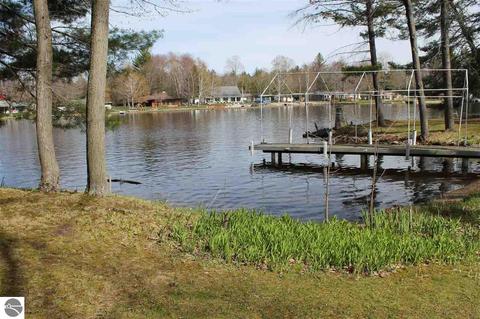 3660 Pineland Pt, Gladwin, MI 48624 photo 31