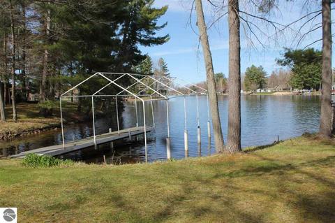3660 Pineland Pt, Gladwin, MI 48624 photo 11