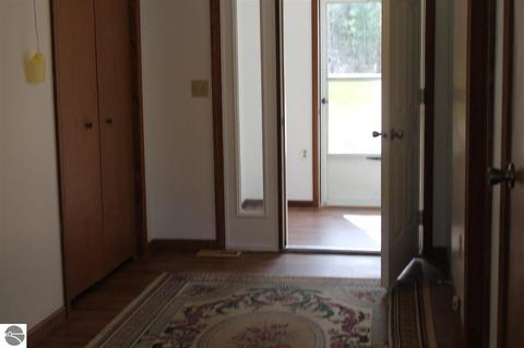 3660 Pineland Pt, Gladwin, MI 48624 photo 13