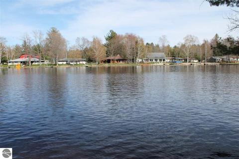 3660 Pineland Pt, Gladwin, MI 48624 photo 29