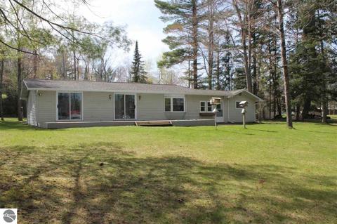 3660 Pineland Pt, Gladwin, MI 48624 photo 9