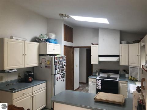 3515 Bee Ln, Lupton, MI 48635 photo 6