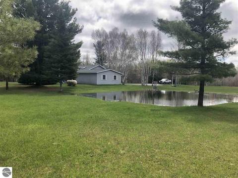 3515 Bee Ln, Lupton, MI 48635 photo 17