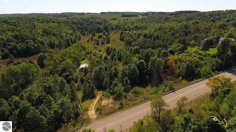 8850 E Lincoln Rd, Cedar, MI 49621 photo 5