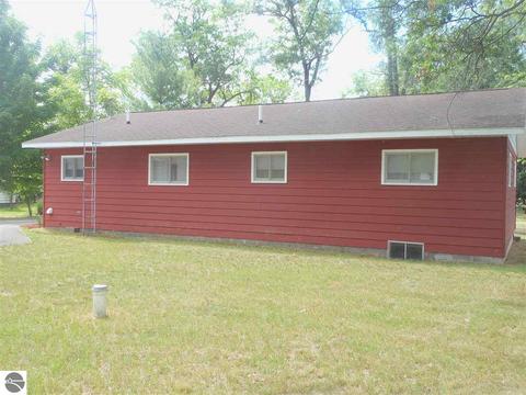 2439 E Second St, Prescott, MI 48756 photo 2