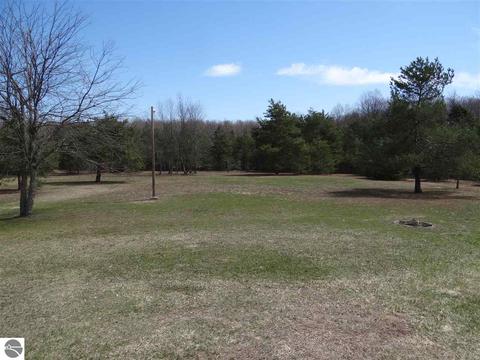 2687 Mohawk Trce, Interlochen, MI 49643 photo 37