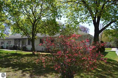 1007 E Maple, Mount Pleasant, MI 48858 photo 2