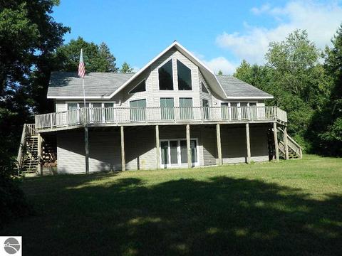 1839 Eastern Ave, Weidman, MI 48893 photo 1