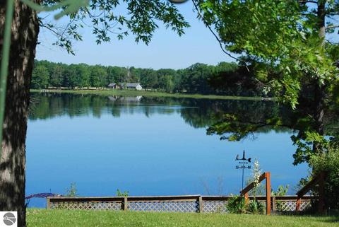 3473 Deerfield Ln, Lupton, MI 48635 photo 1