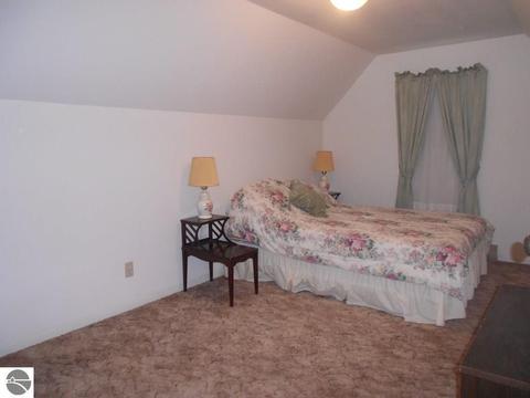 110 E Wright Ave, Shepherd, MI 48883 photo 12