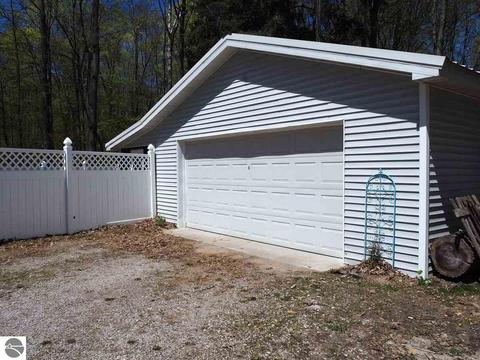 8202 Deadstream Rd, Honor, MI 49640 photo 13