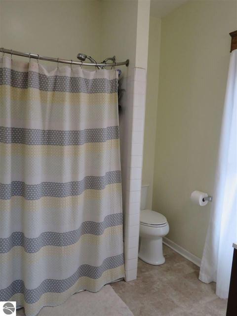 202 S Fourth St, Shepherd, MI 48883 photo 10