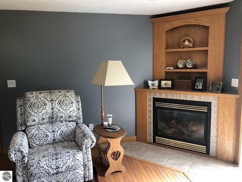 8319 Upton Dr, Shepherd, MI 48883 photo 13