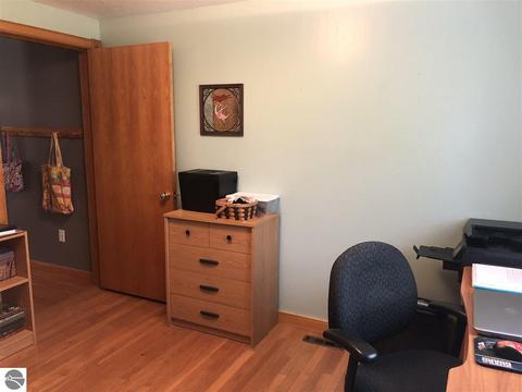 8319 Upton Dr, Shepherd, MI 48883 photo 22