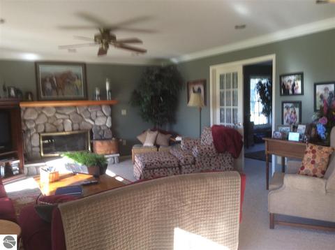 875 E Monroe Rd, Harrison, MI 48625 photo 6
