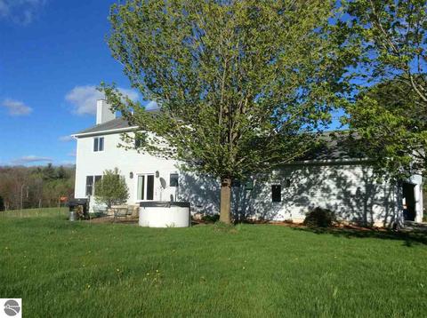 875 E Monroe Rd, Harrison, MI 48625 photo 3