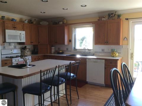 875 E Monroe Rd, Harrison, MI 48625 photo 13