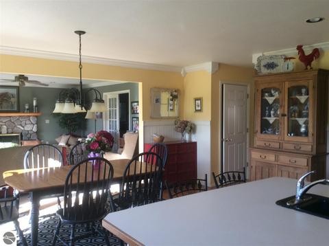 875 E Monroe Rd, Harrison, MI 48625 photo 16