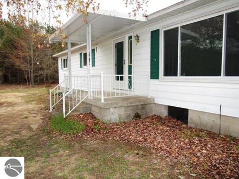 2280 Kitchen Rd, Turner, MI 48765 photo 4