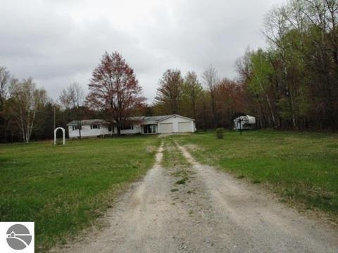 2280 Kitchen Rd, Turner, MI 48765 photo 3