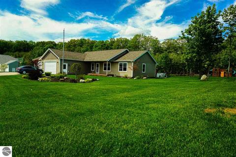 7420 E Meadows Dr, Cedar, MI 49621 photo 71