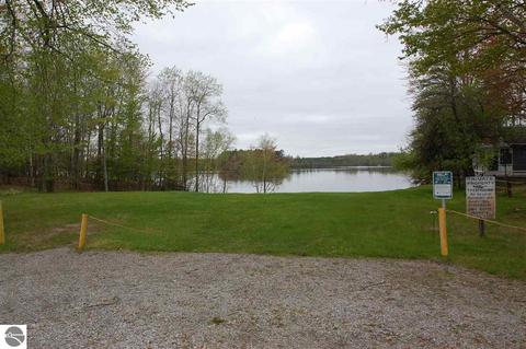 3090 Buikema Dr, Lupton, MI 48635 photo 37