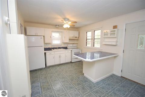 3090 Buikema Dr, Lupton, MI 48635 photo 10