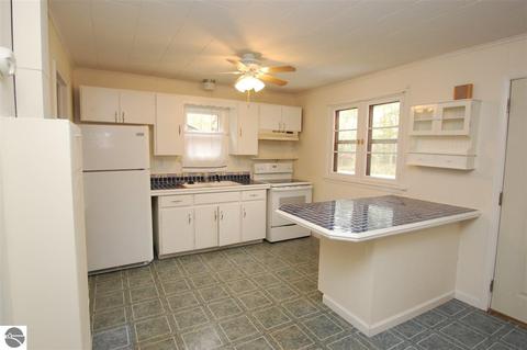 3090 Buikema Dr, Lupton, MI 48635 photo 9
