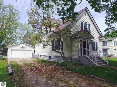 208 S Second, Shepherd, MI 48883 photo 1