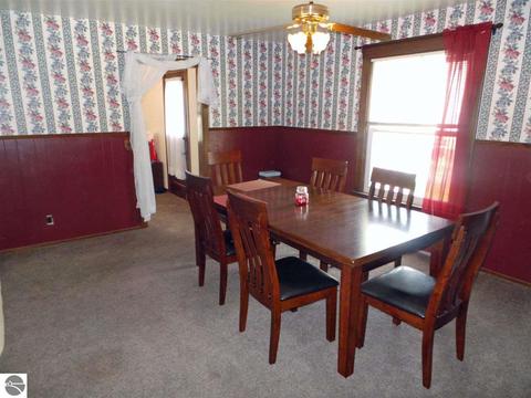 208 S Second, Shepherd, MI 48883 photo 6