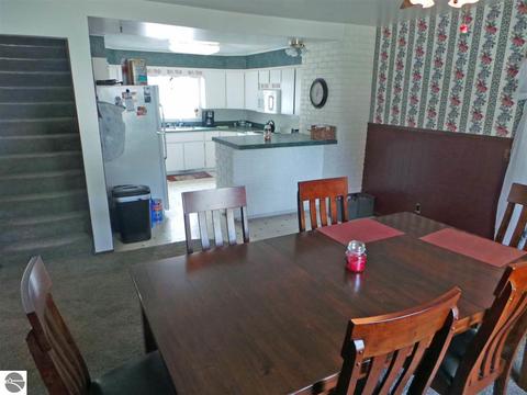 208 S Second, Shepherd, MI 48883 photo 7