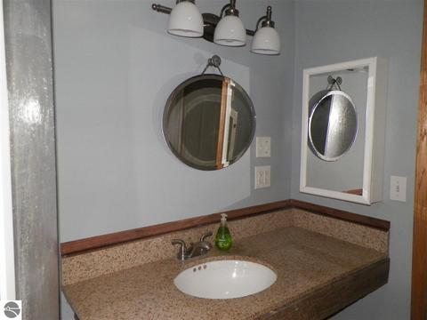 206 Maple, Tustin, MI 49688 photo 29