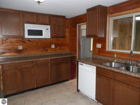 206 Maple, Tustin, MI 49688 photo 11
