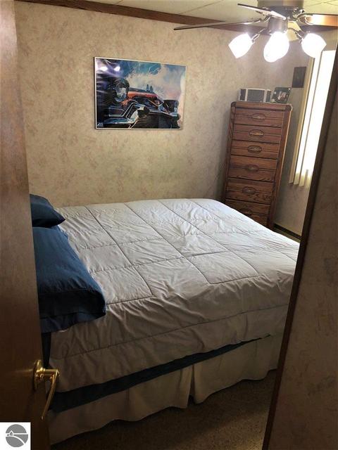 4033 Maple Ave, Lupton, MI 48635 photo 4