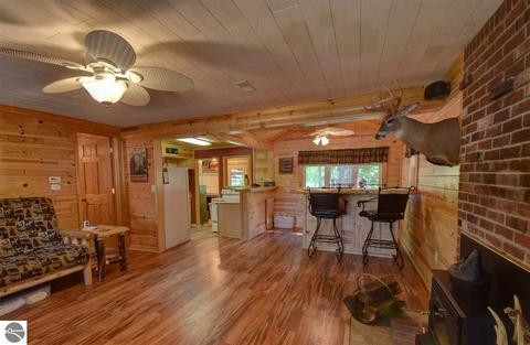 1818 Arbor Dr, Lake George, MI 48633 photo 11