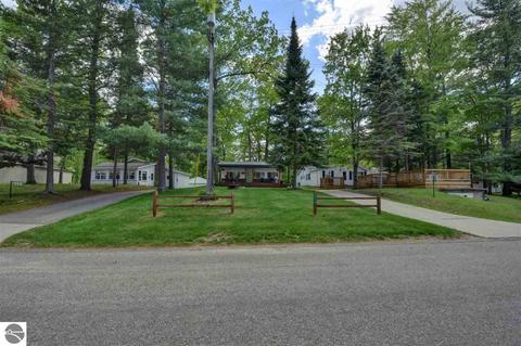 1818 Arbor Dr, Lake George, MI 48633 photo 28