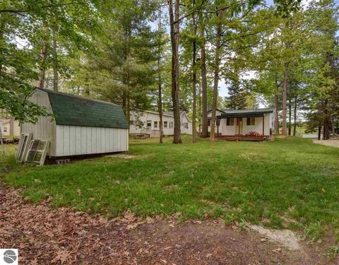 1818 Arbor Dr, Lake George, MI 48633 photo 26