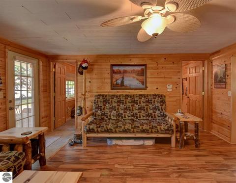 1818 Arbor Dr, Lake George, MI 48633 photo 10