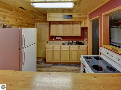 1818 Arbor Dr, Lake George, MI 48633 photo 13