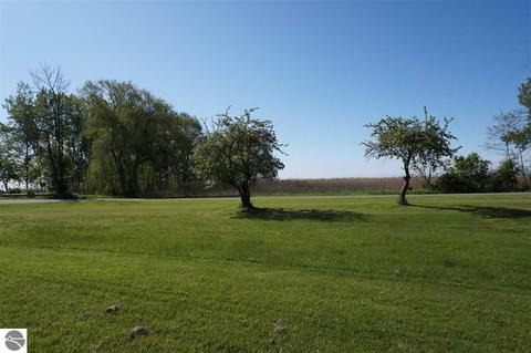 1408 S Tonkey Rd, Au Gres, MI 48703 photo 2