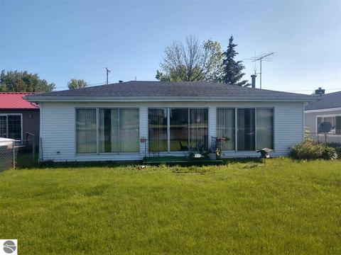 1772 S Riverside Dr, Au Gres, MI 48703 photo 2