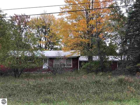 2260 N Birch, Kalkaska, MI 49646 photo 1